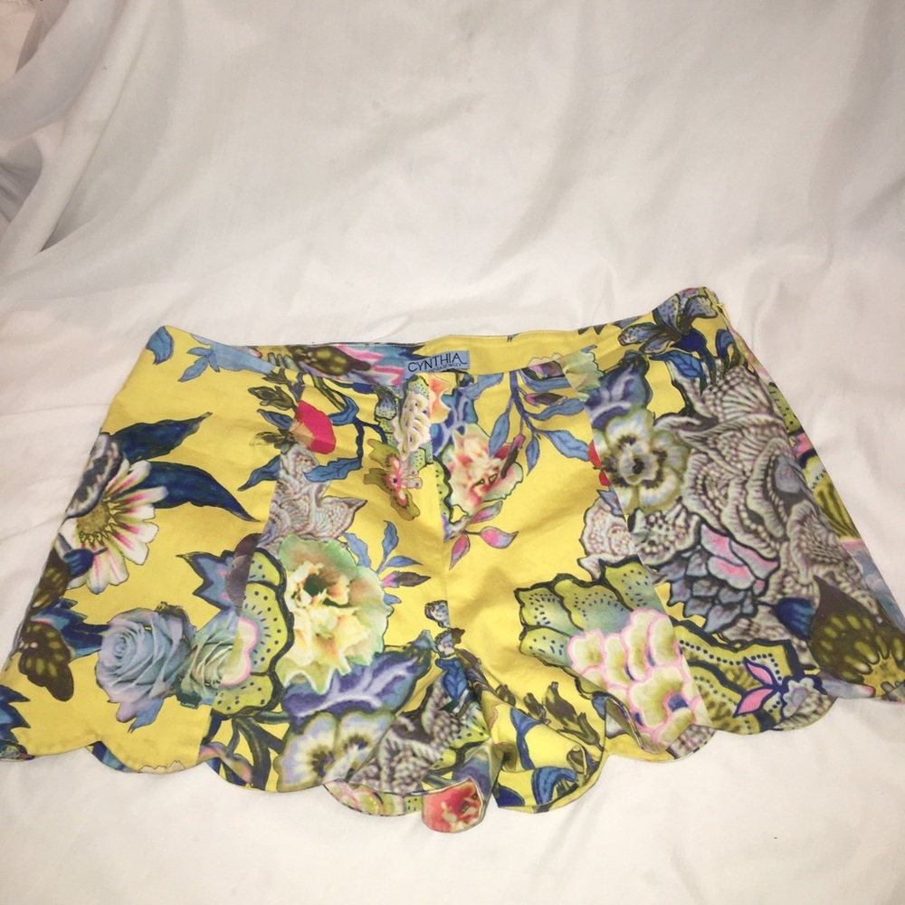 Cynthia Rowley scalloped shorts